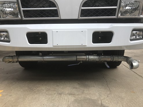 新東日灑水車可調(diào)式仿中聯(lián)重科三彎前沖_灑水車配件4