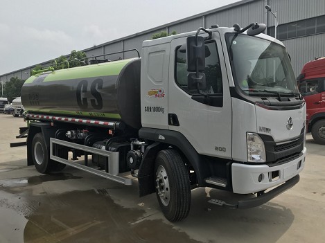 國(guó)六東風(fēng)柳汽15方灑水車圖片 國(guó)六東風(fēng)柳汽15方灑水車圖片