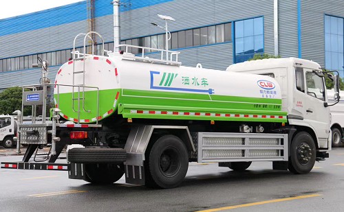 �|�L(f��ng)���\��늄�(d��ng)�߶˞�ˮ܇(ch��)�DƬ