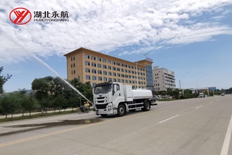 10方慶鈴純電動(dòng)灑水車圖片 10方慶鈴純電動(dòng)灑水車圖片