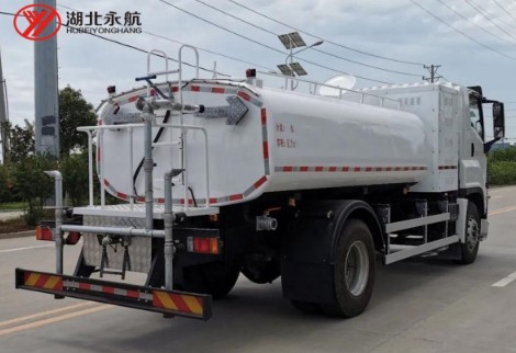 10方慶鈴純電動(dòng)灑水車圖片 10方慶鈴純電動(dòng)灑水車圖片