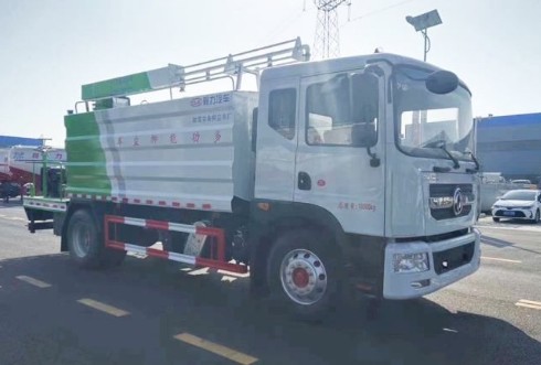 國六12噸東風(fēng)多利卡D9鐵路抑塵車圖片 國六12噸東風(fēng)多利卡D9鐵路抑塵車圖片