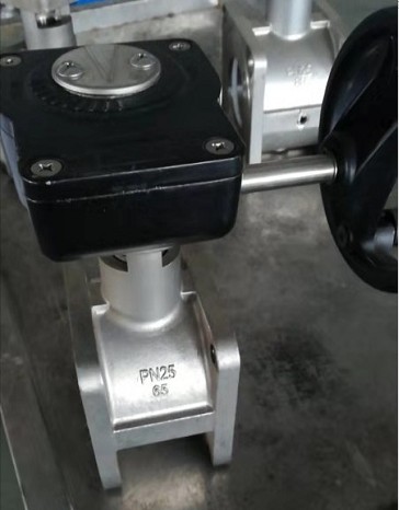 ����܇��݆ʽ�u݆�����y