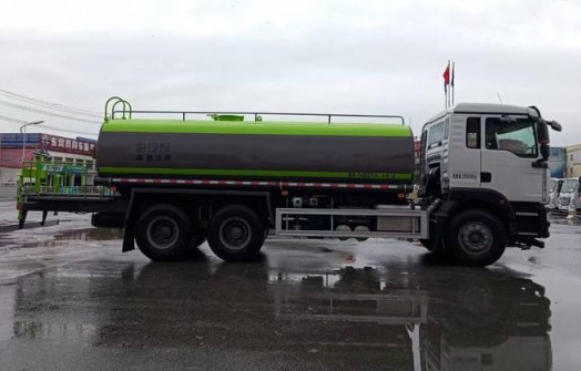 國六重汽汕德卡20噸灑水車 國六重汽汕德卡20噸灑水車