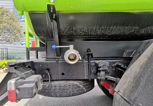 5方不銹鋼運(yùn)水車圖片 5方不銹鋼運(yùn)水車圖片