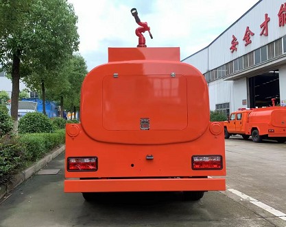 北汽勇士四驅越野供水車圖片 北汽勇士四驅越野供水車圖片