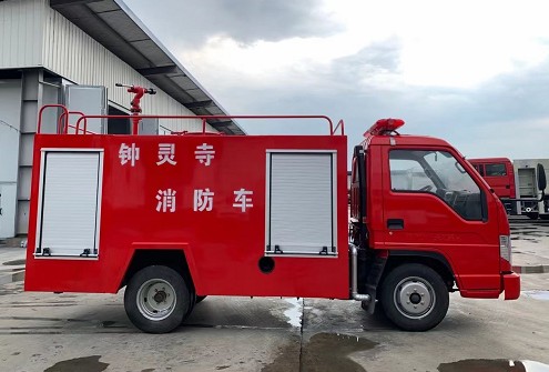 福田時(shí)代出口型消防救險(xiǎn)車 福田時(shí)代出口型消防救險(xiǎn)車