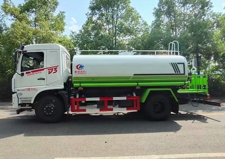 國六東風專用底盤D3灑水車圖片 國六東風專用底盤D3灑水車圖片